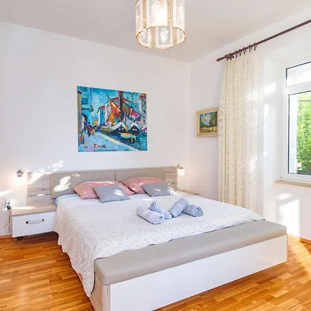 Apartments Samblich Krk Town Exterior photo
